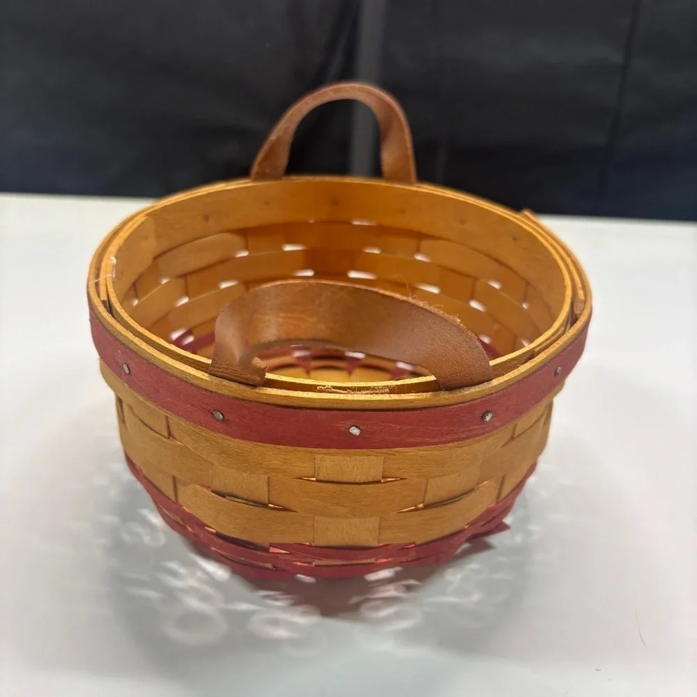 Longaberger 1996 Darning Basket